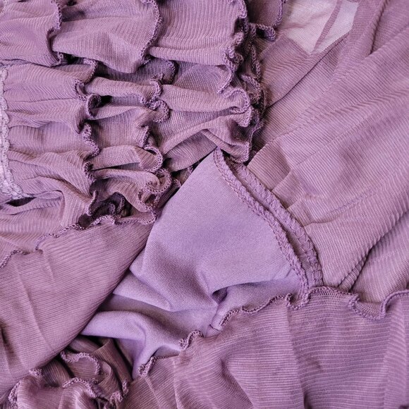 SEXY Mini Skirt in a Mauve Hue Frilly Lace Mini Skirt- NWOT - Picture 5 of 9